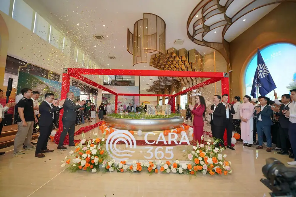 Không gian bên trong Sales Gallery. Ảnh Thu Hương