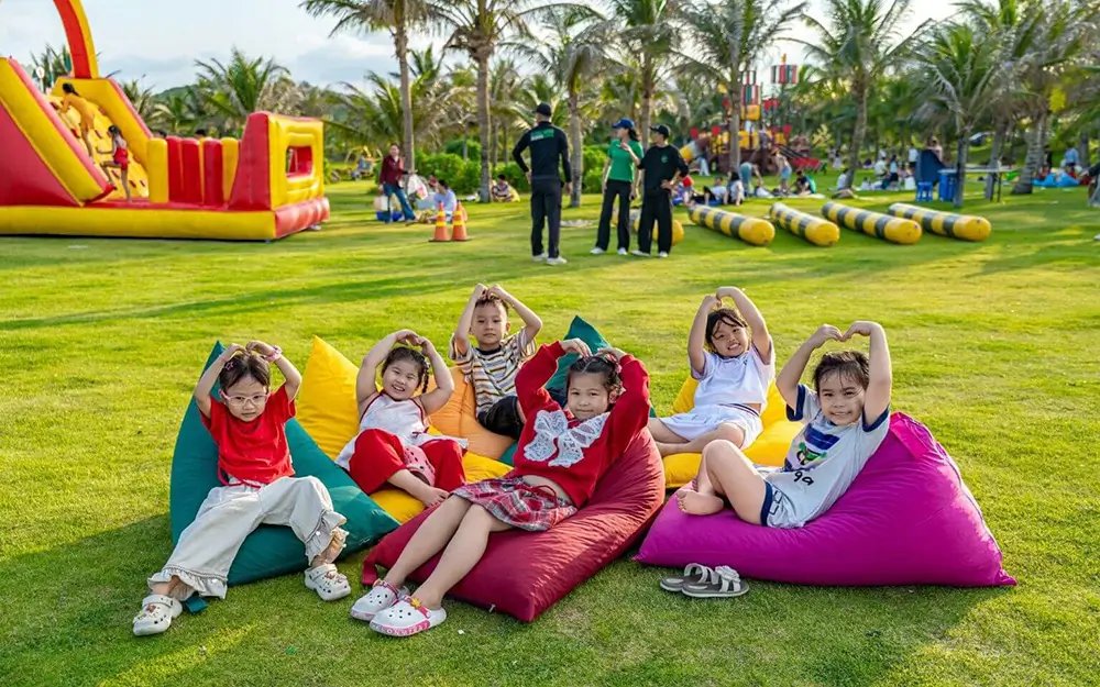 CaraWorld thu hút hàng ngàn du khách tham quan và trải nghiệm dịp lễ 30-4 và 1-5